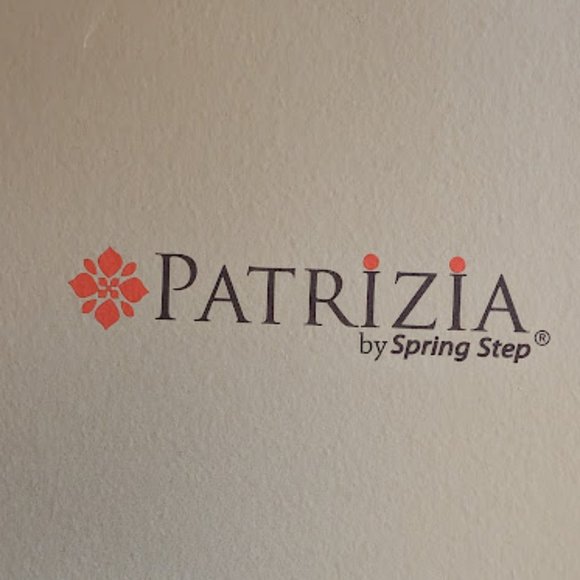 PATRIZIA BY SPRING STEP BRAND NEW - Picture 6 of 7